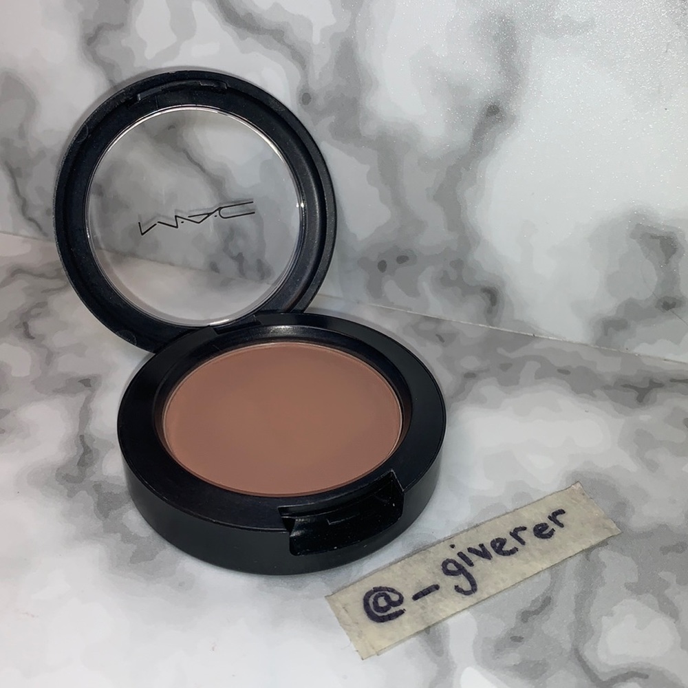 Harmony MAC Powder Blush